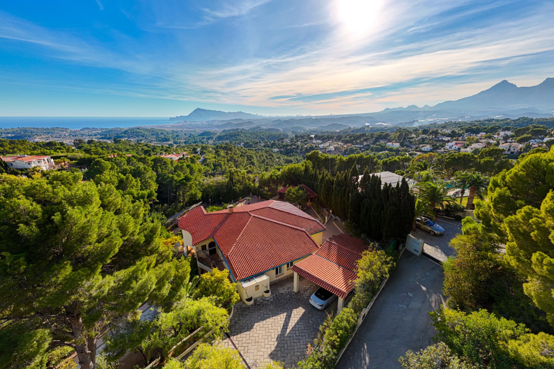 Resale - Villa - Altea