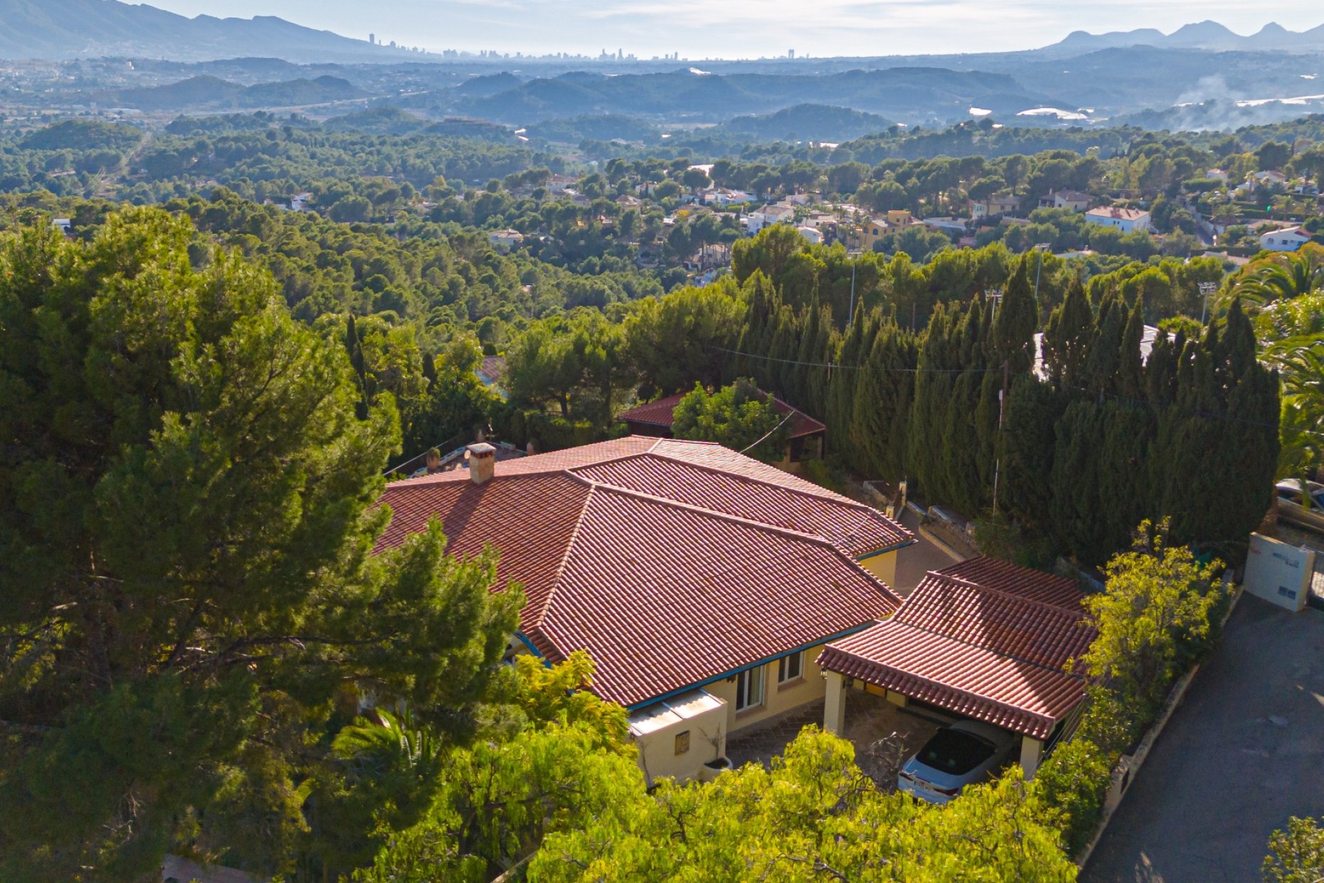 Resale - Villa - Altea