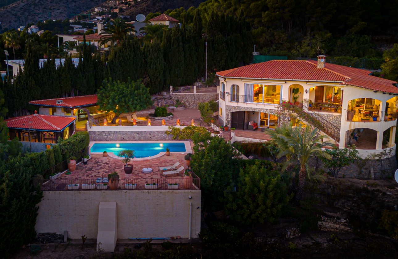 Resale - Villa - Altea
