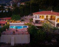 Resale - Villa - Altea