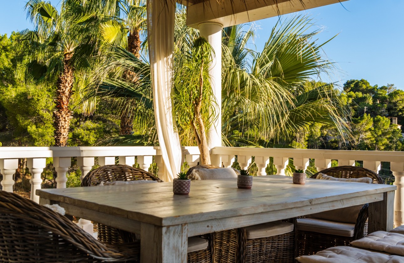 Resale - Villa - Altea