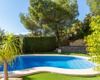Resale - Villa - Altea
