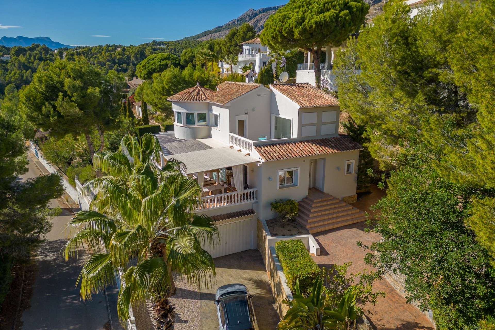 Resale - Villa - Altea
