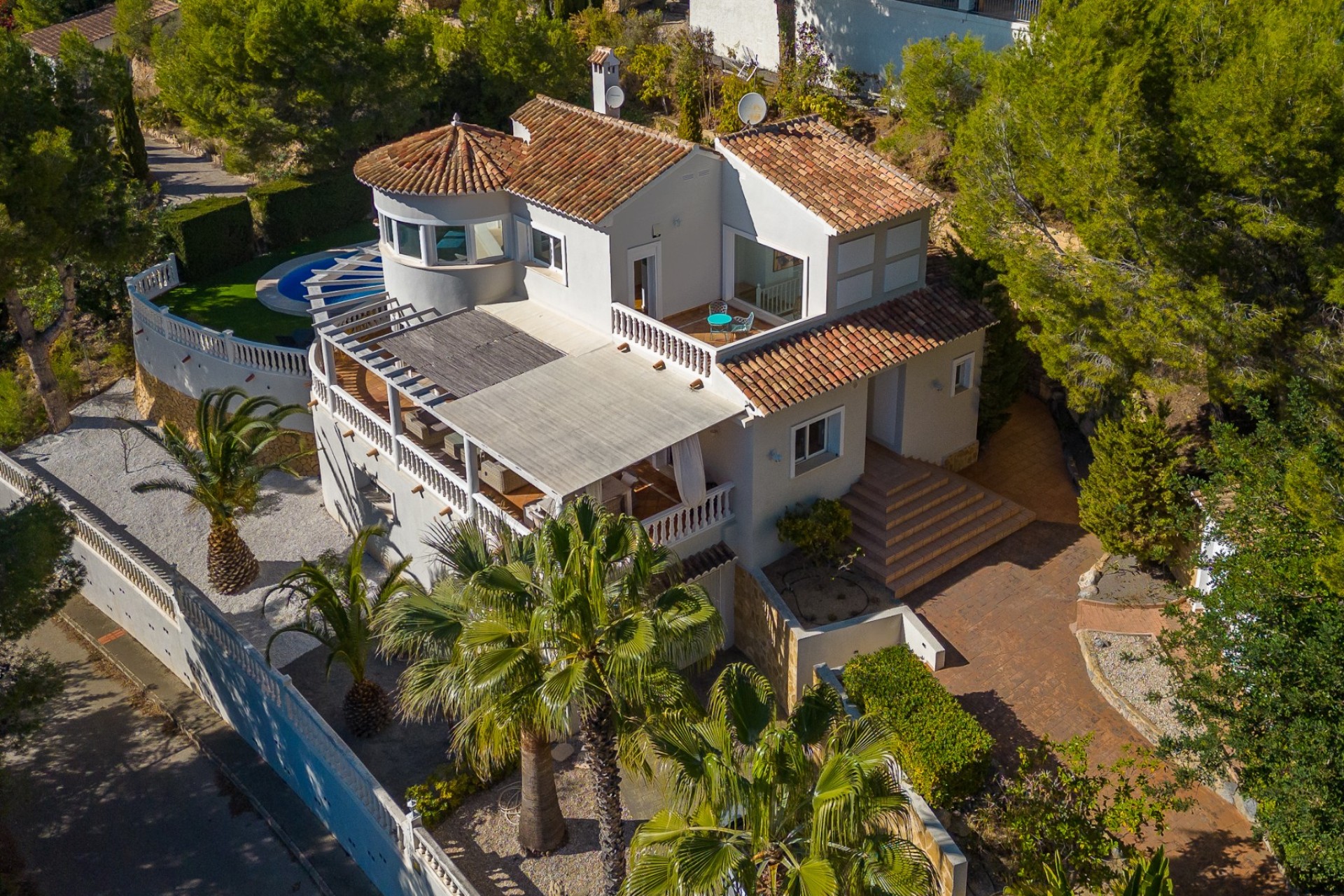 Resale - Villa - Altea