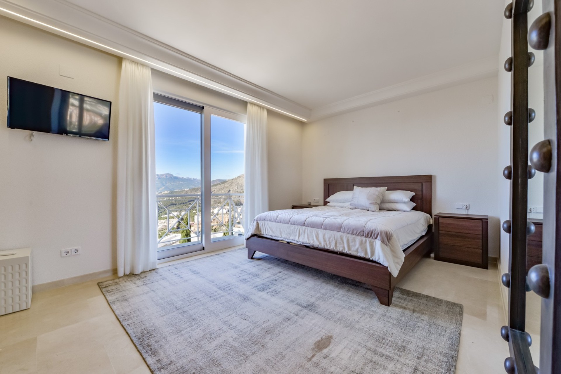 Resale - Villa - Altea