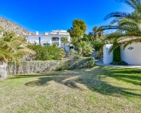 Resale - Villa - Altea