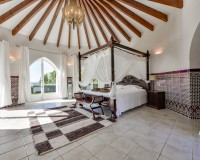 Resale - Villa - Altea