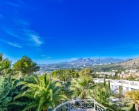 Resale - Villa - Altea