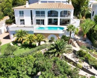 Resale - Villa - Altea