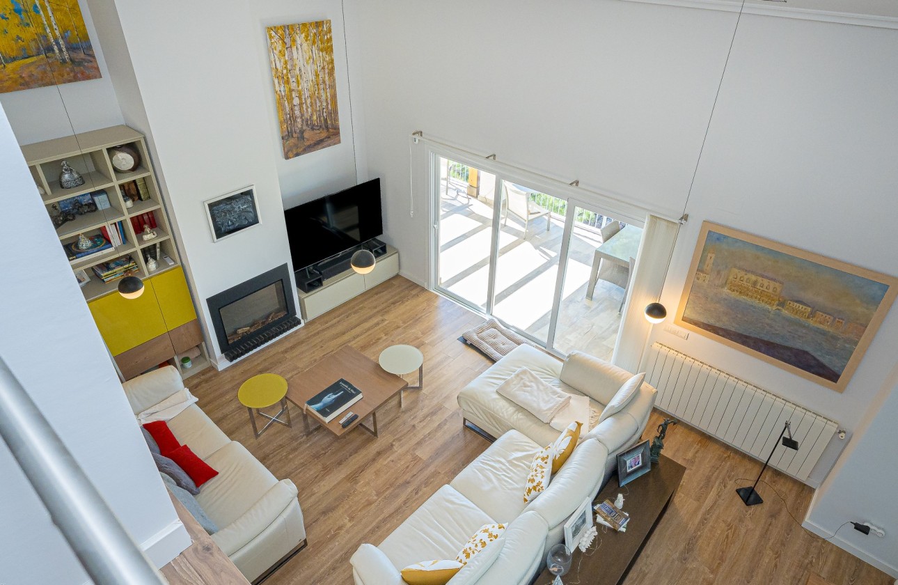 Resale - Villa - Altea