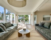 Resale - Villa - Altea