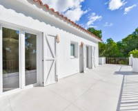 Resale - Villa - Altea