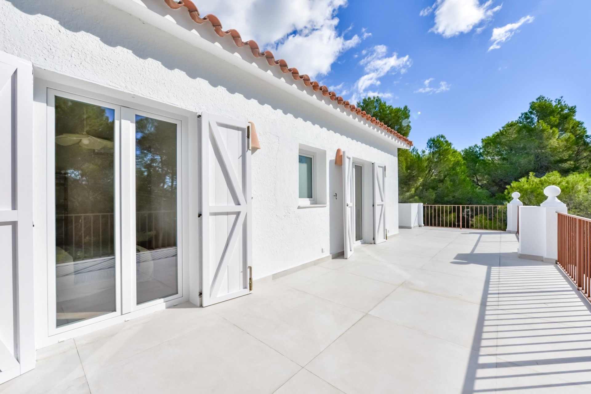 Resale - Villa - Altea