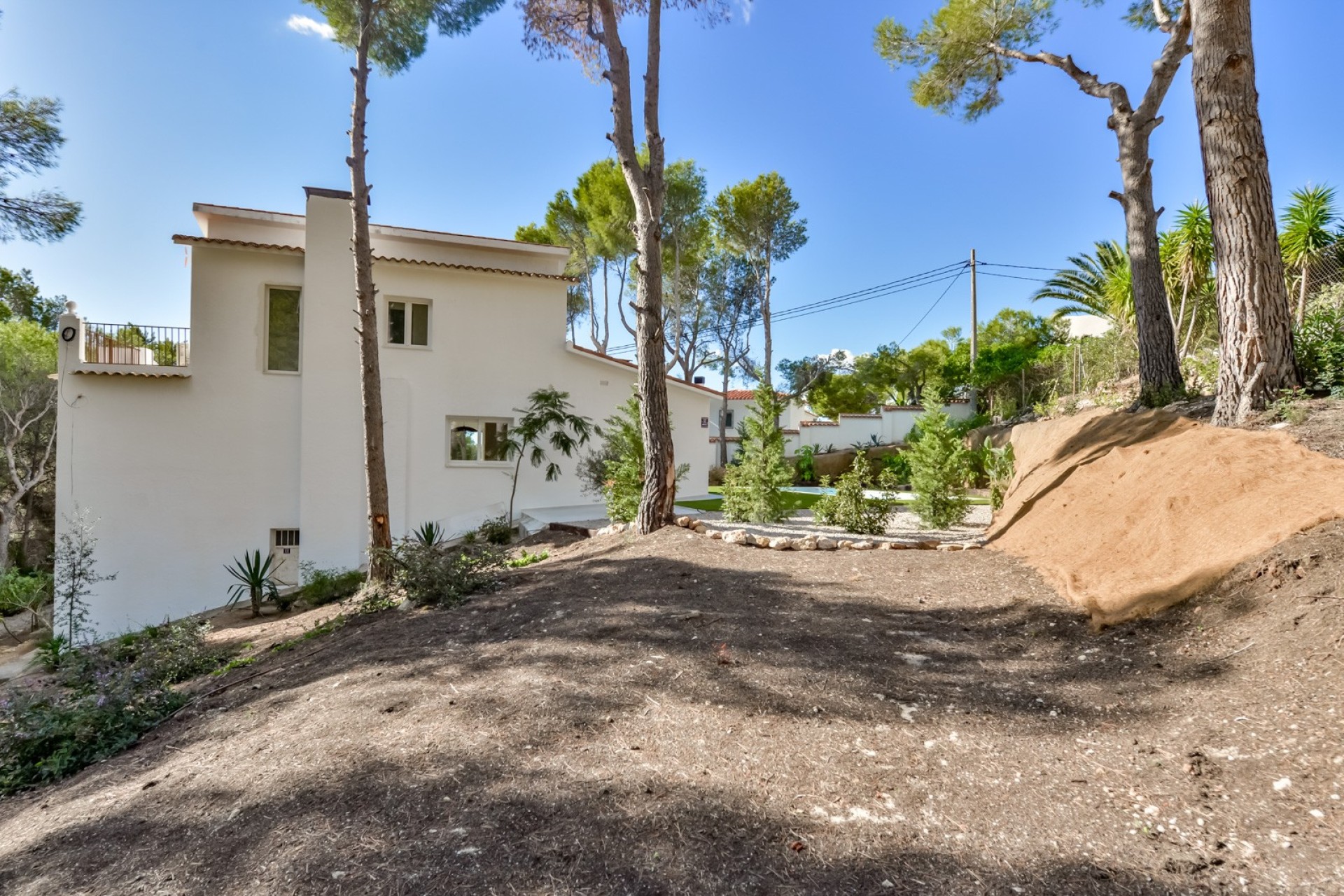 Resale - Villa - Altea