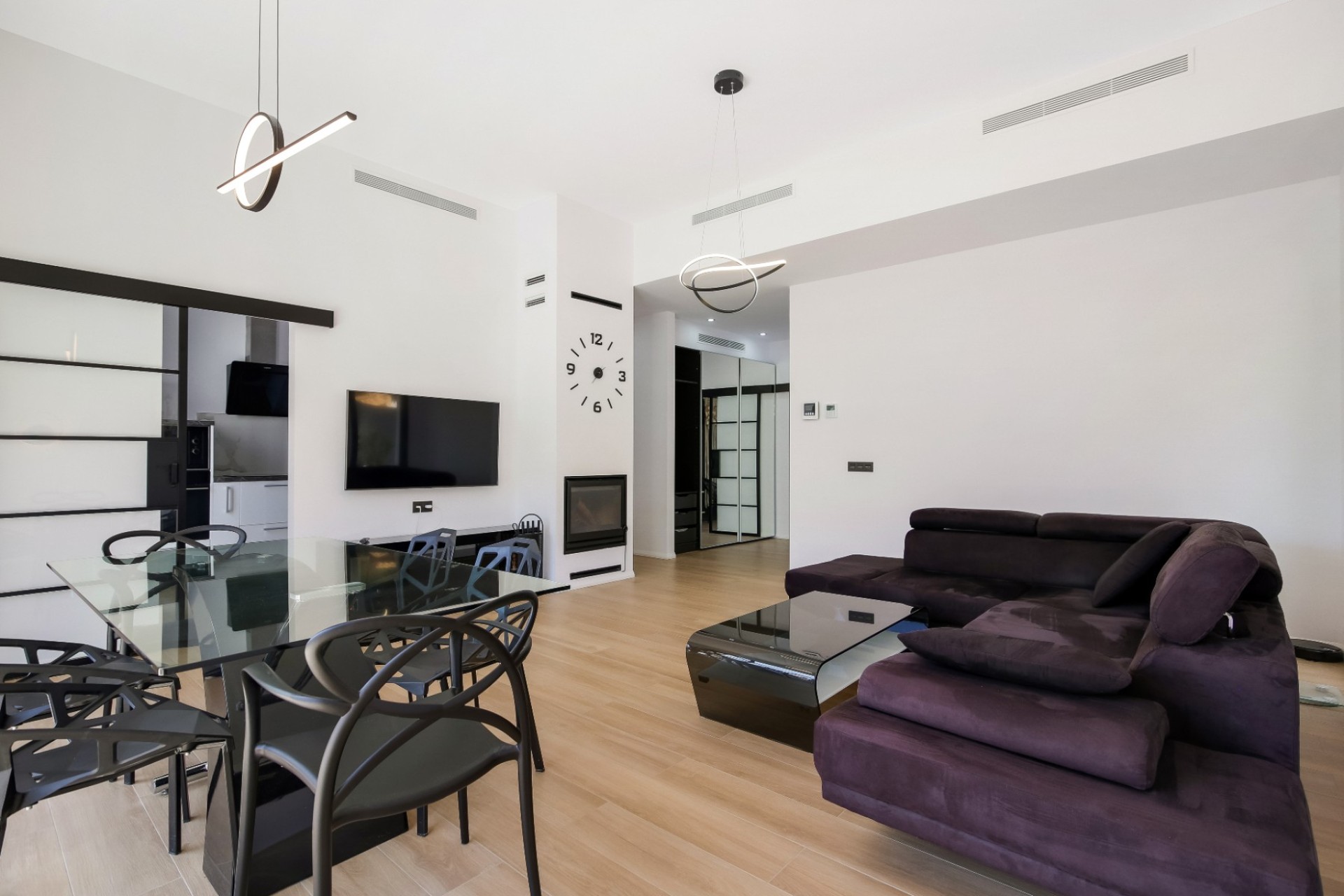 Resale - Villa - Altea