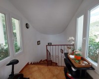 Resale - Villa - Altea