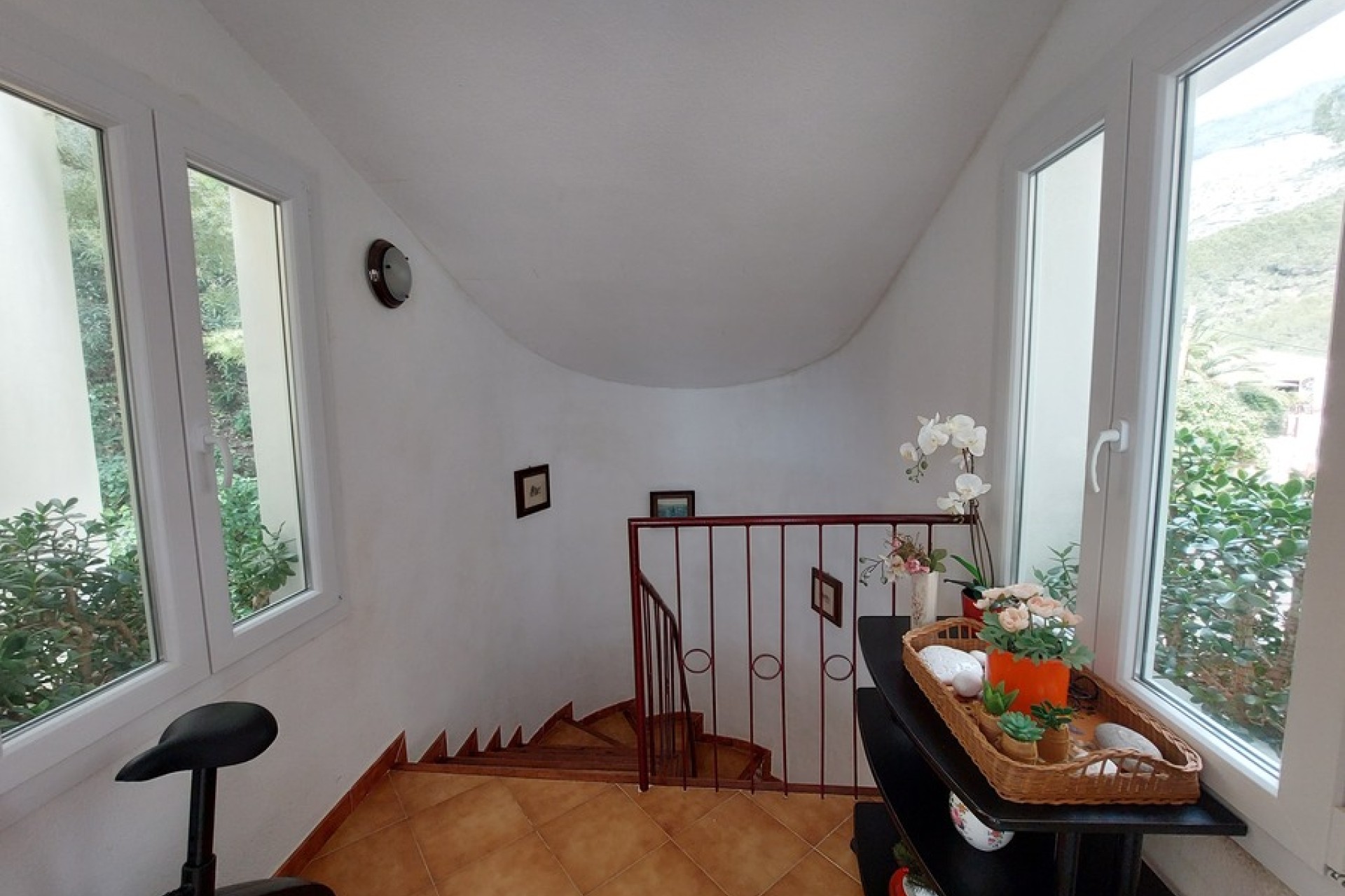 Resale - Villa - Altea