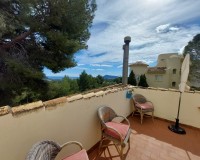 Resale - Villa - Altea