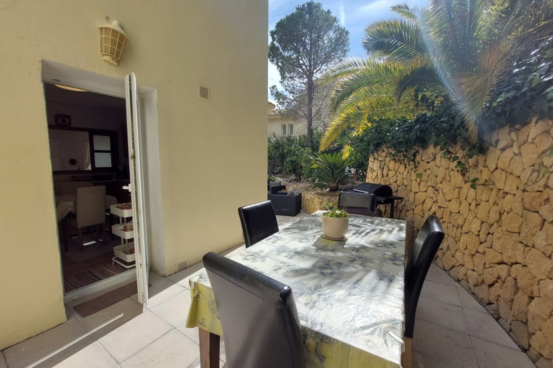 Resale - Villa - Altea