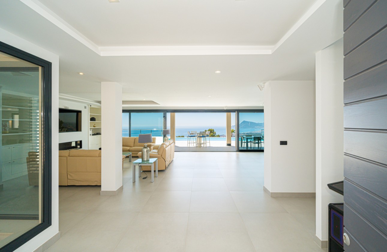 Resale - Villa - Altea
