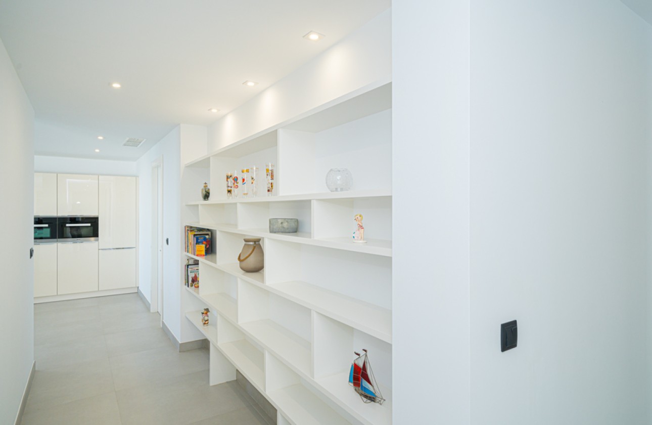 Resale - Villa - Altea