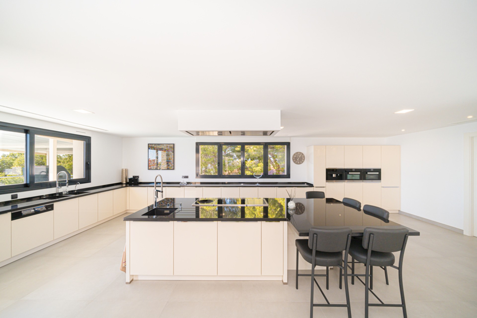 Resale - Villa - Altea