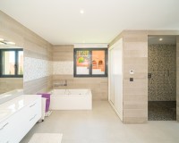 Resale - Villa - Altea