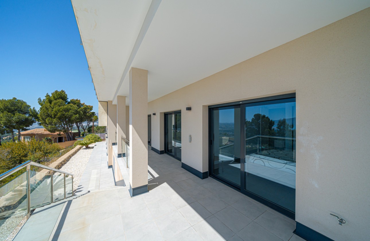 Resale - Villa - Altea
