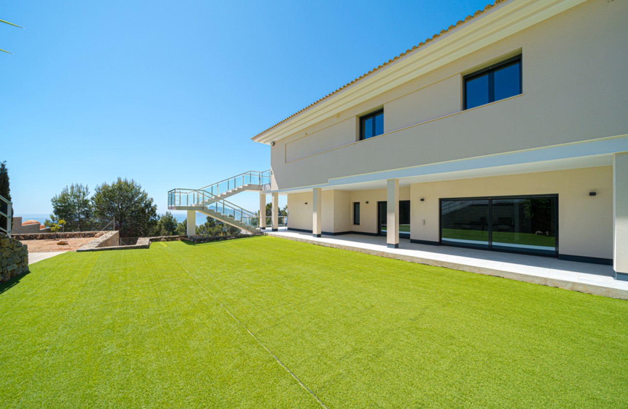 Resale - Villa - Altea