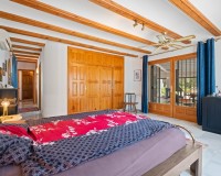 Resale - Villa - Altea