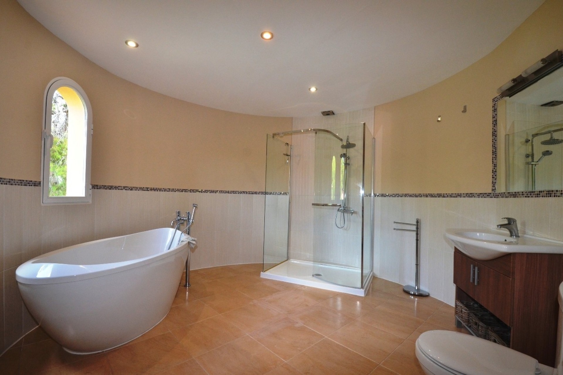 Resale - Villa - Altea