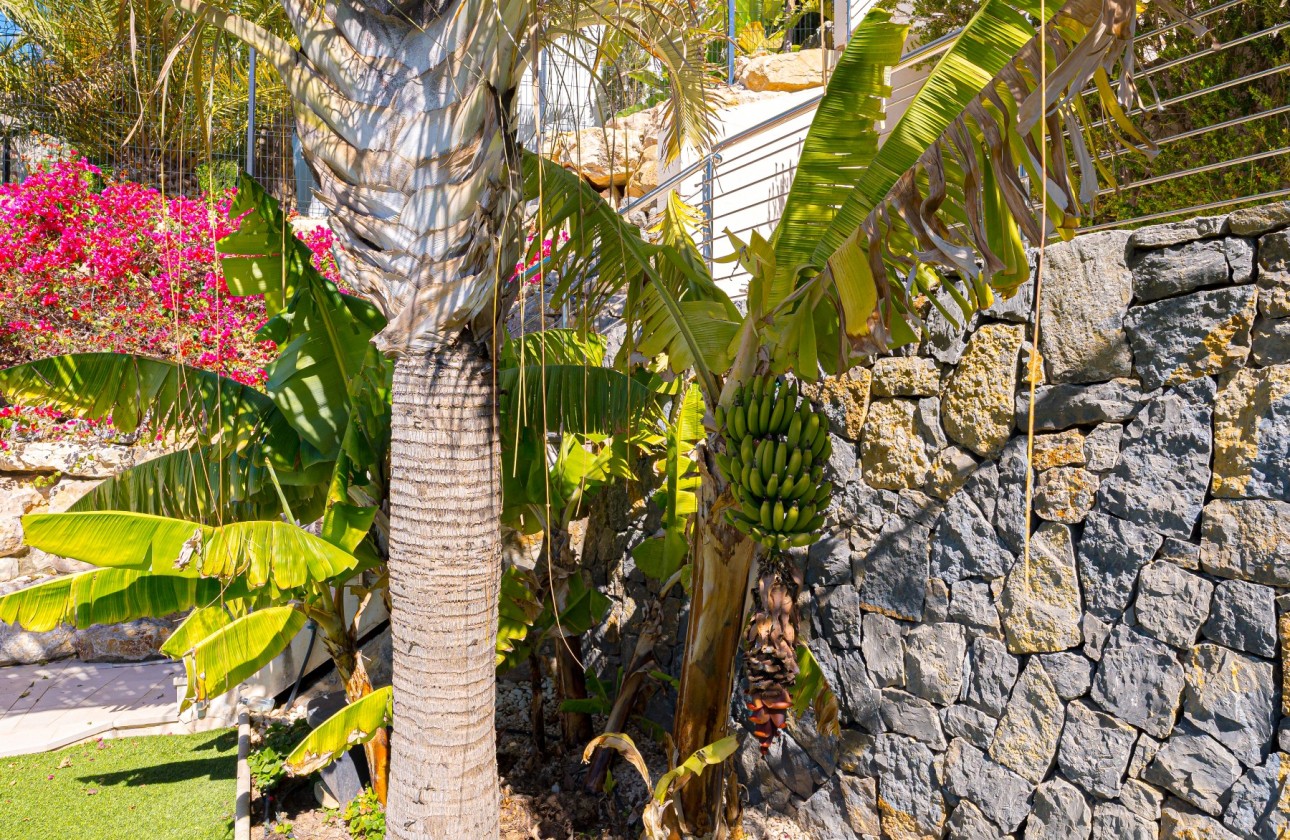 Resale - Villa - Altea
