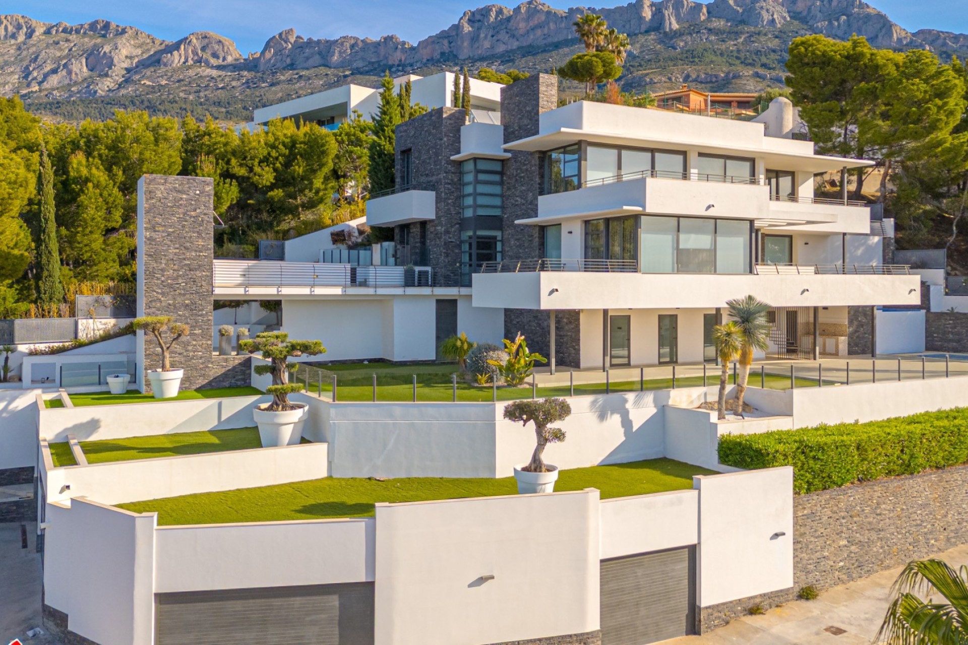 Resale - Villa - Altea