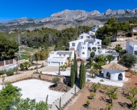 Resale - Villa - Altea