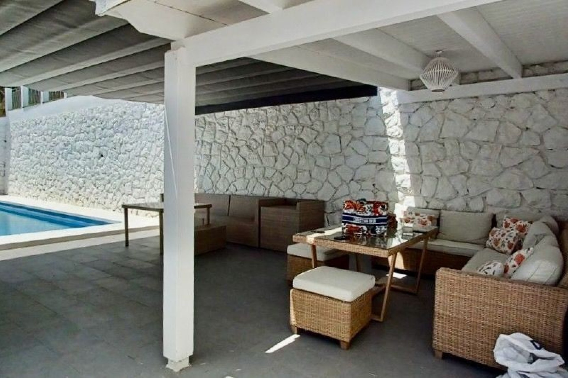Resale - Villa - Altea