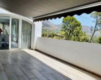 Resale - Villa - Altea