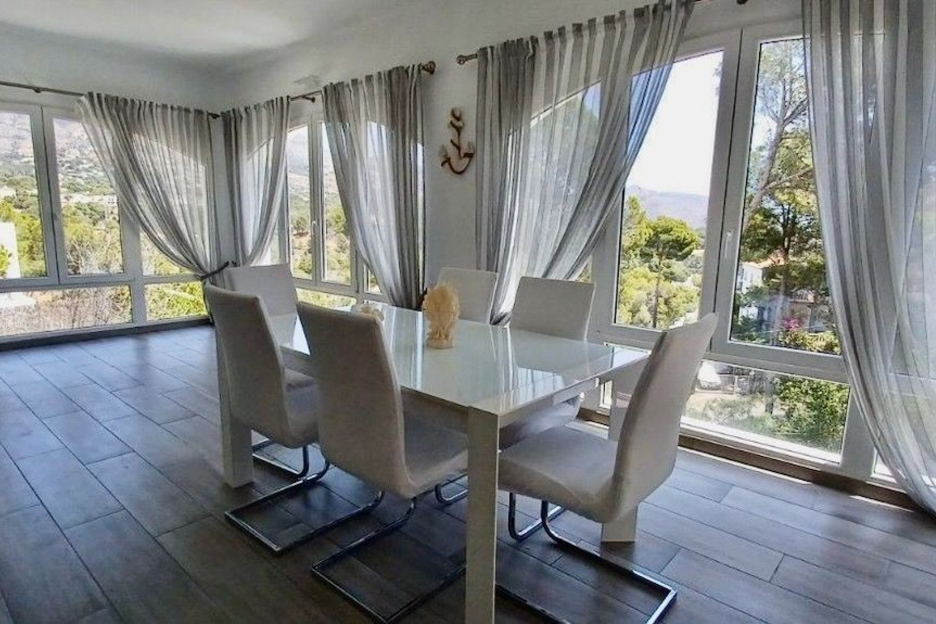 Resale - Villa - Altea