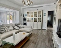 Resale - Villa - Altea
