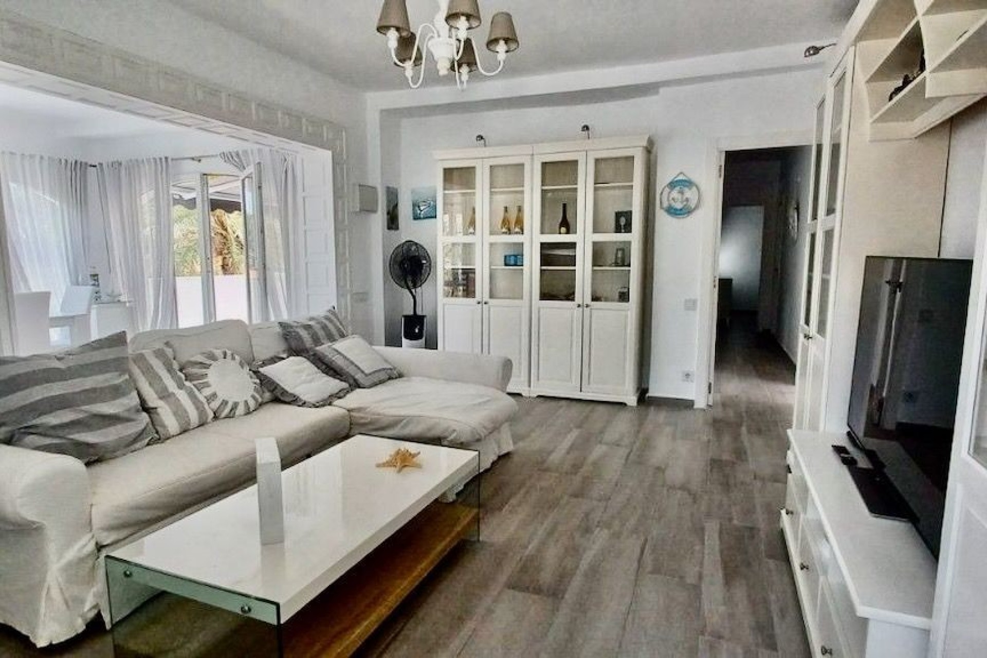 Resale - Villa - Altea