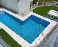 Resale - Villa - Altea