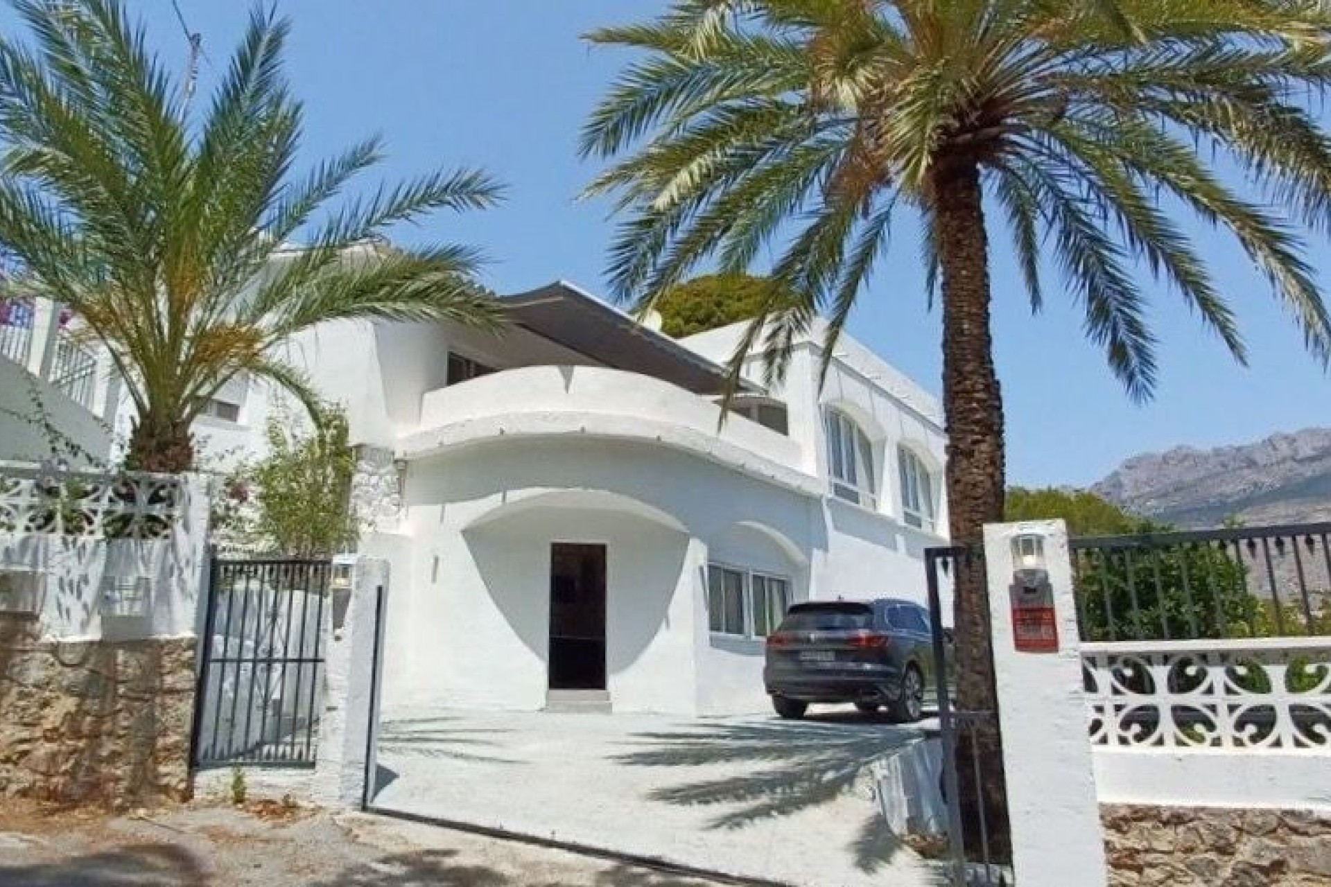 Resale - Villa - Altea