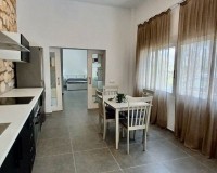 Resale - Villa - Altea