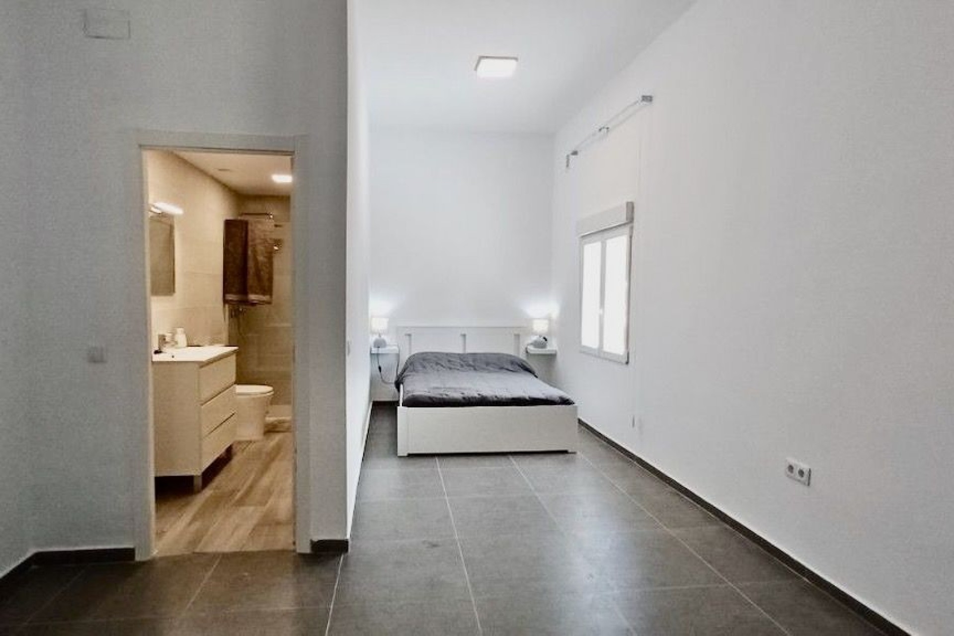 Resale - Villa - Altea