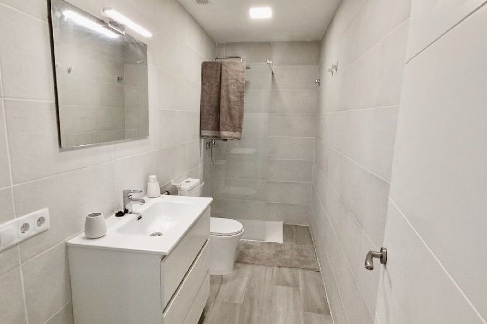 Resale - Villa - Altea
