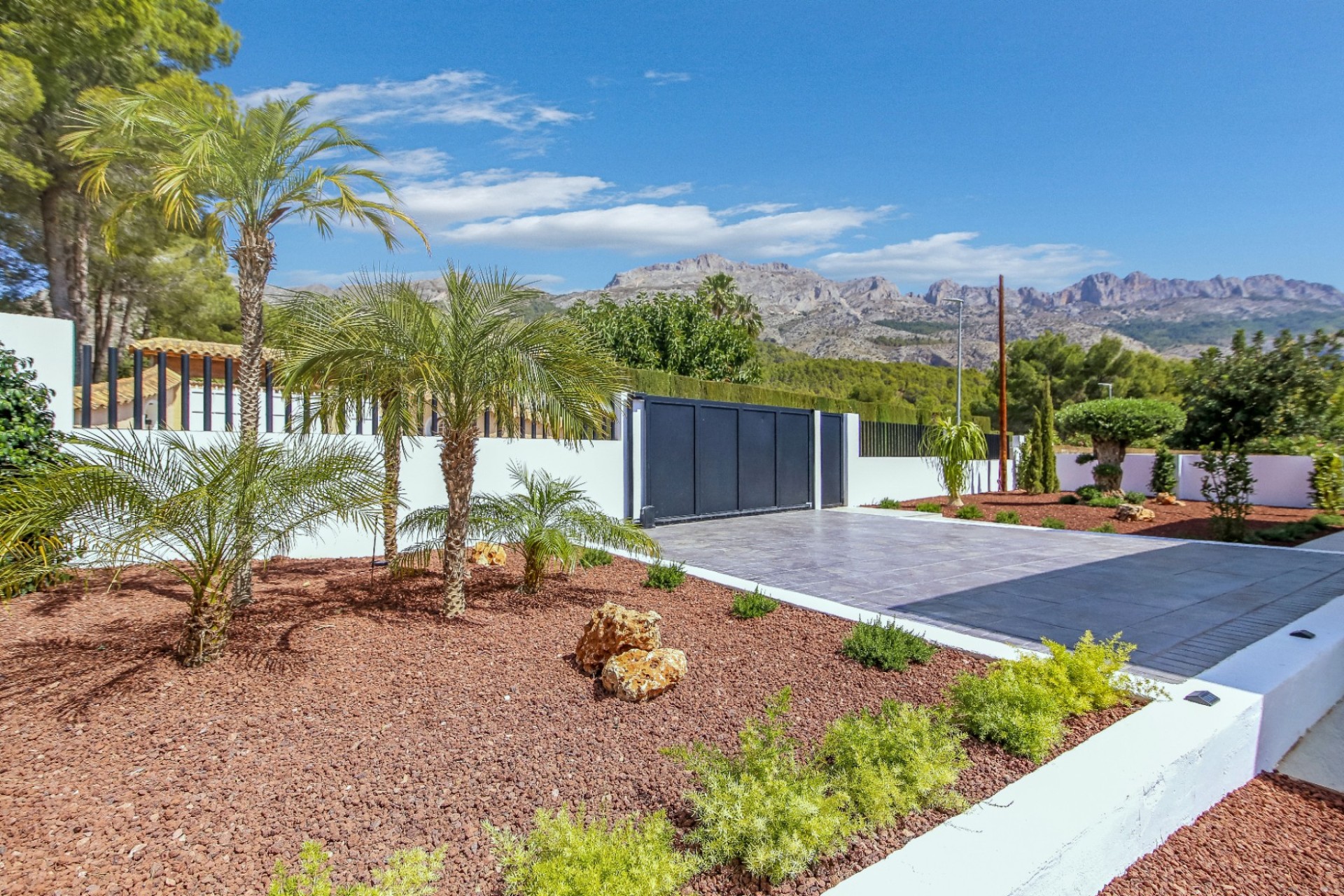 Resale - Villa - Altea