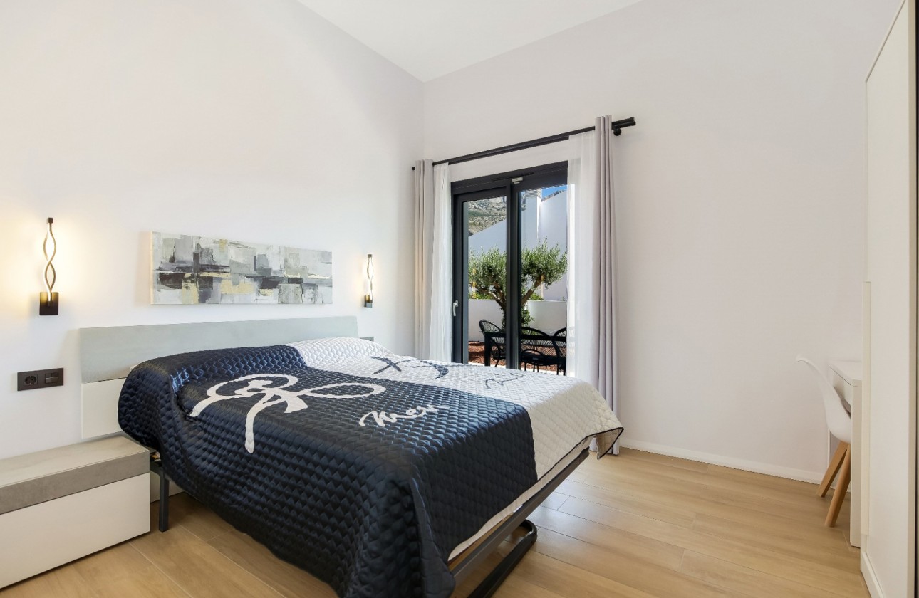 Resale - Villa - Altea