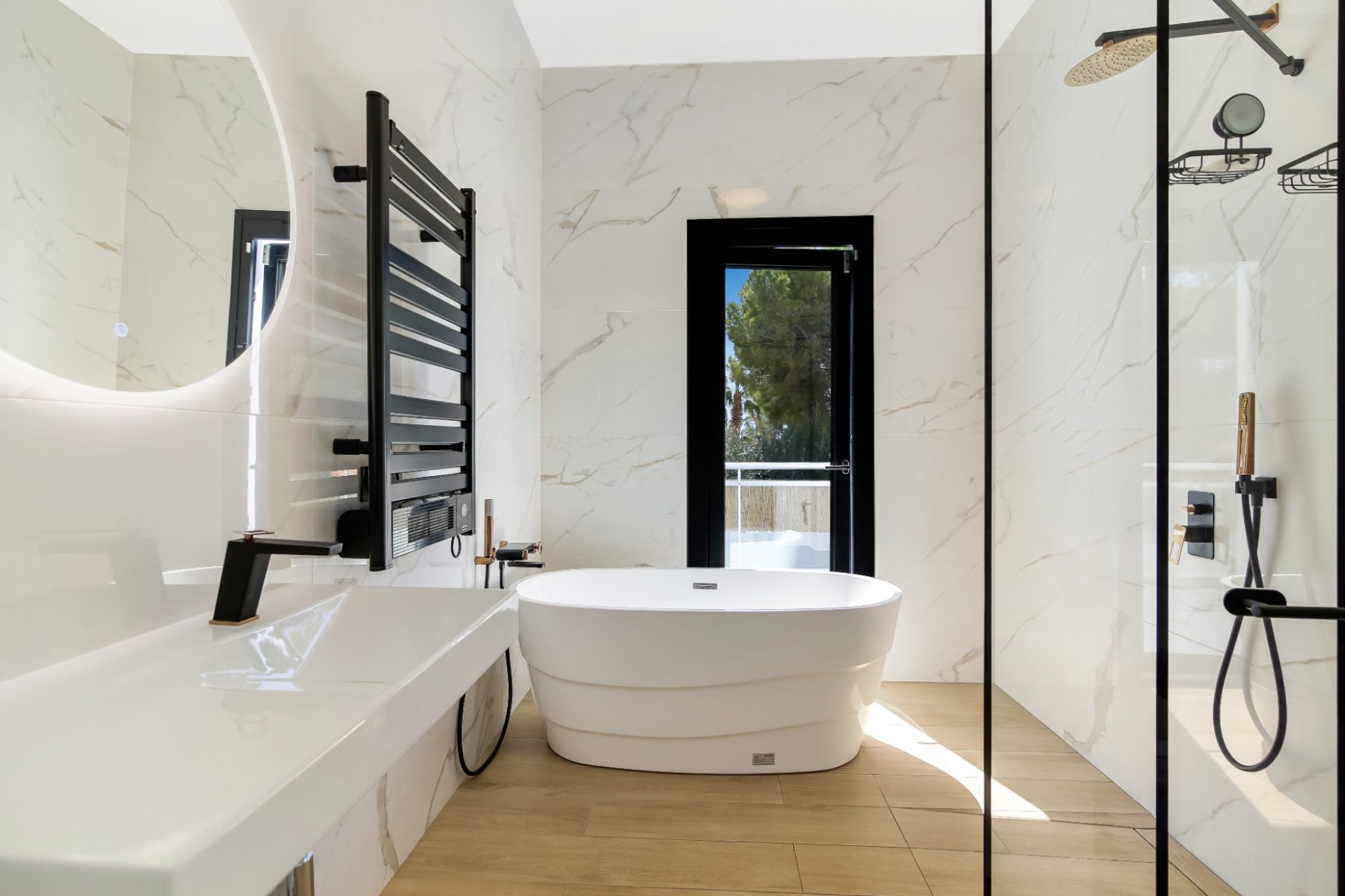 Resale - Villa - Altea