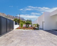 Resale - Villa - Altea