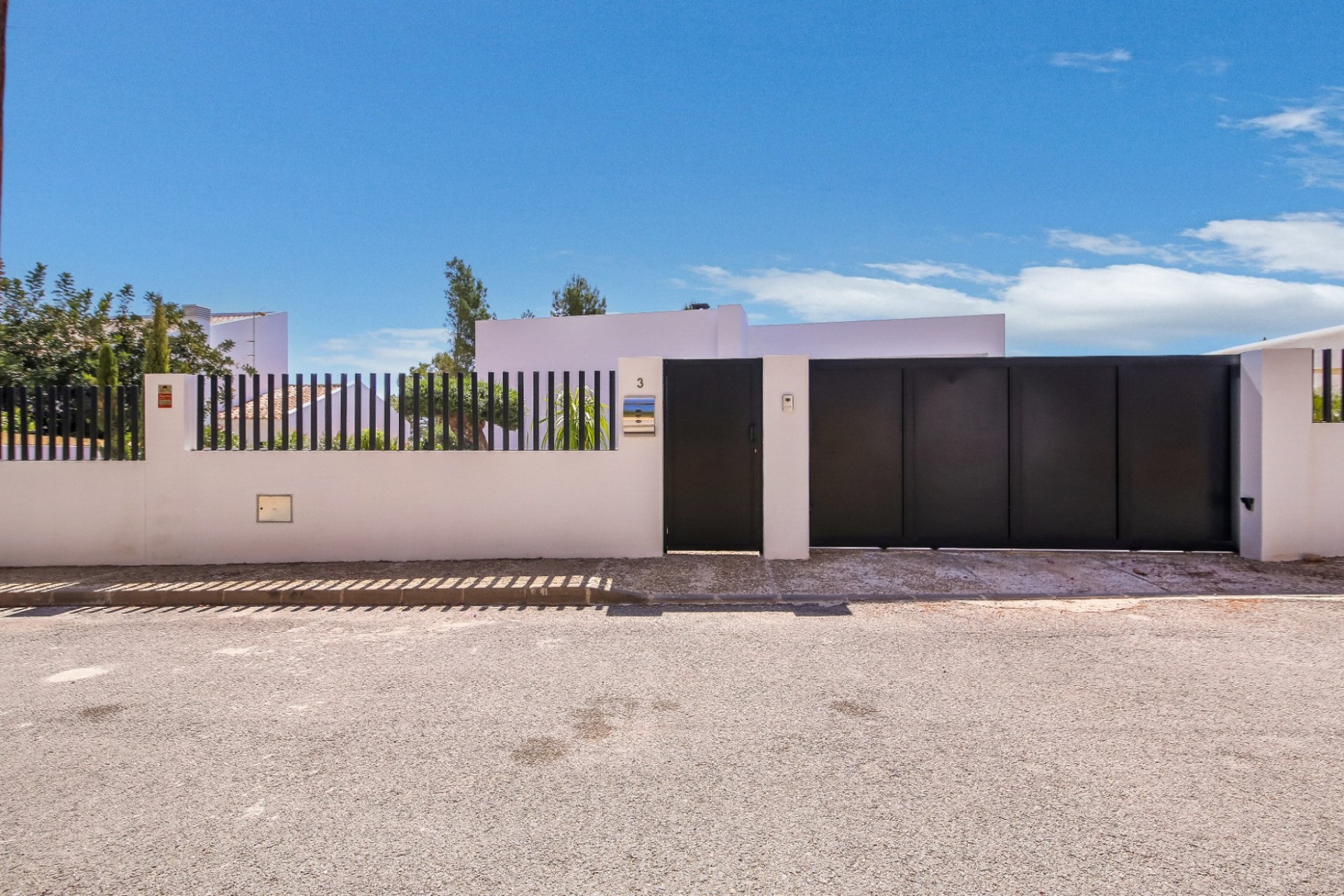 Resale - Villa - Altea