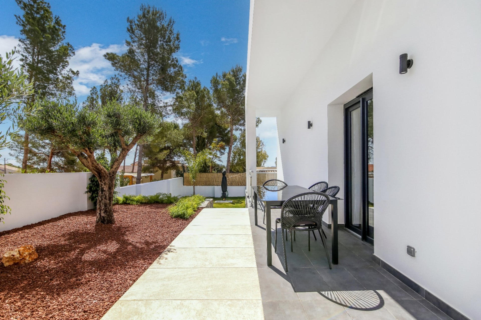 Resale - Villa - Altea